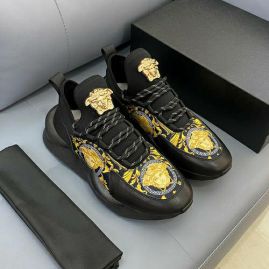 Picture of Versace Shoes Men _SKUfw143021370fw